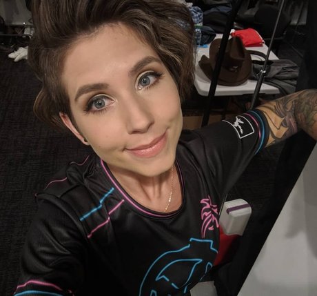 Soe Gschwind leaks onlyfans porn