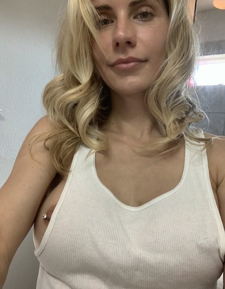 blonde secretary onlyfans top shots