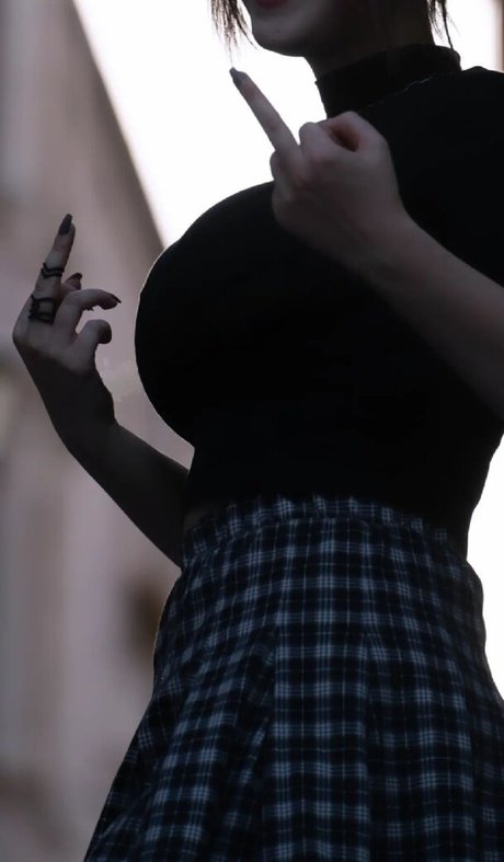 Miukadoo onlyfans model photos