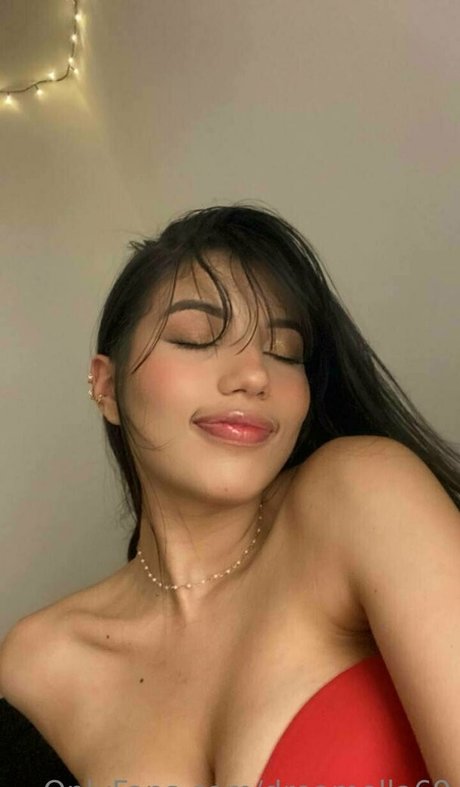 dreamella69 onlyfans nudes leaks