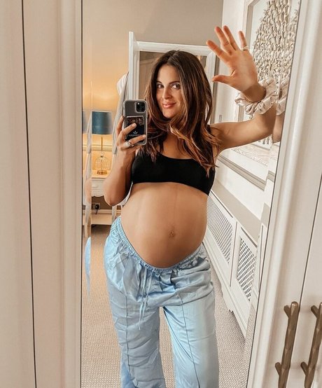 Alexandra Felstead onlyfans leaked