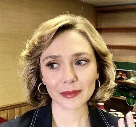 Elizabeth Olsen onlyfans explicit content