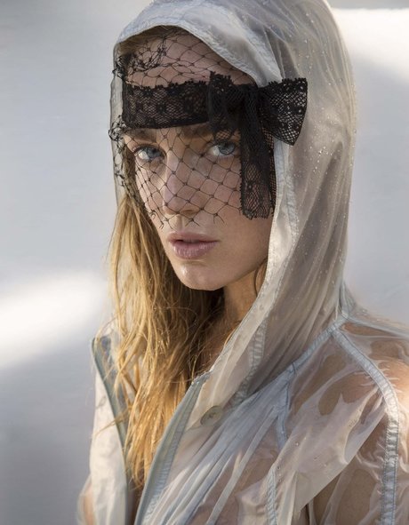 Willa Holland onlyfans porn free