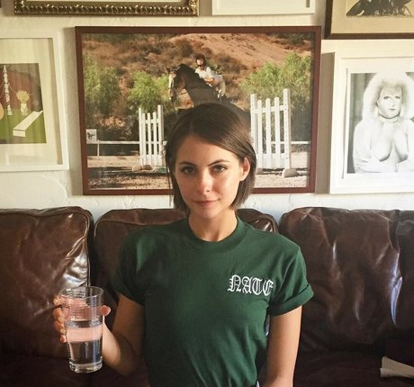 Willa Holland naked only fans