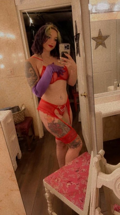 Foxy Devil onlyfans hot