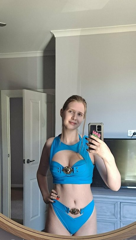 kinkykierra97 naked onlyfans