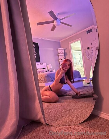 luvvred topless onlyfans