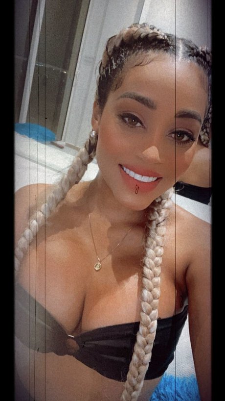 LeydiHilton only fans review