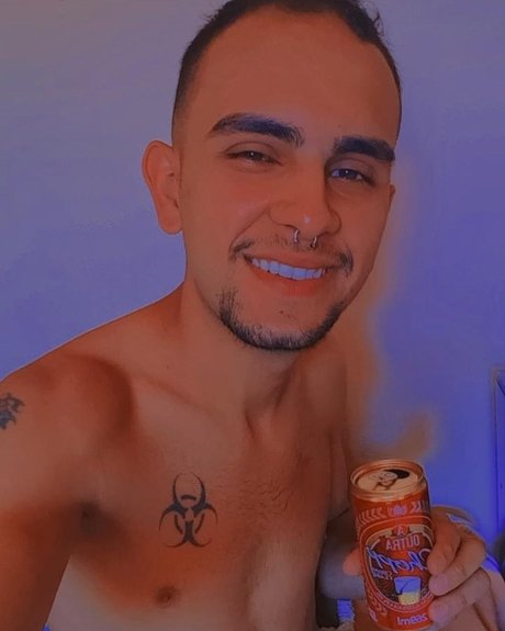 Leonardo Samuel naked onlyfans