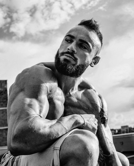 Leo Mark onlyfans sex leaks