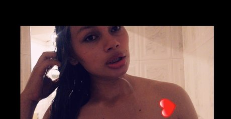 Leidy Hernandez onlyfans leaks.