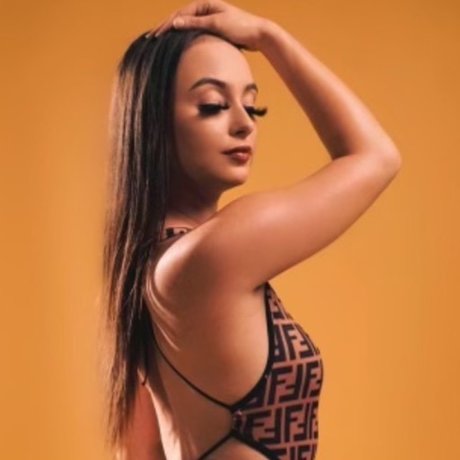 LeiaTaylor only fans pics