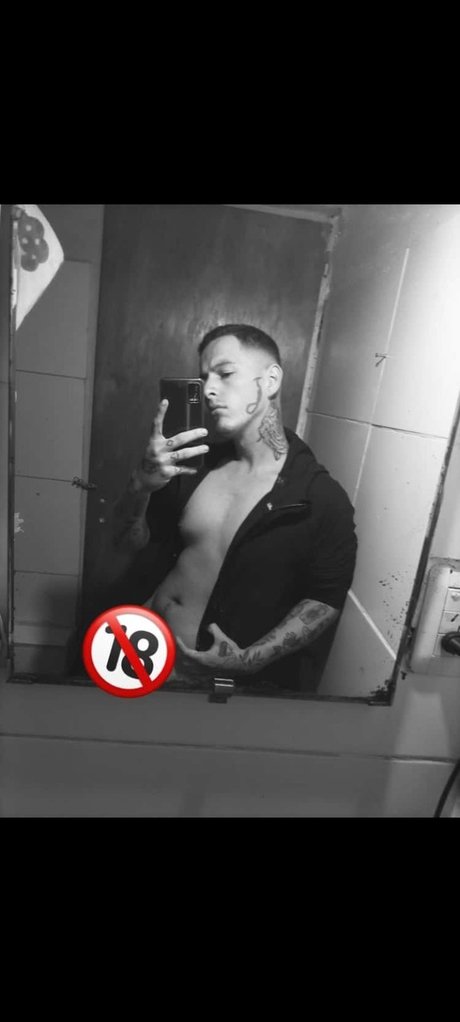 Lautaro Ramirez onlyfans tits