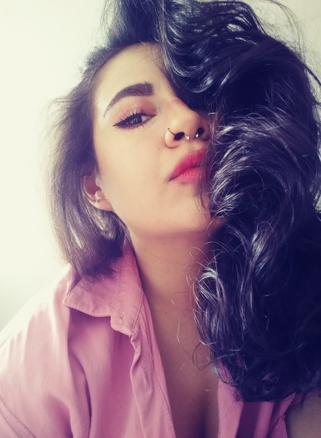 Laurora nude onlyfans