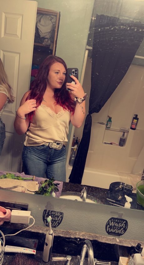 Bri Henderson naked onlyfans