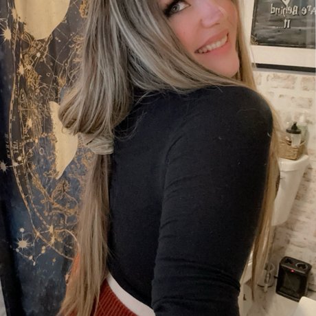 AnnieBananie leaked onlyfans nude