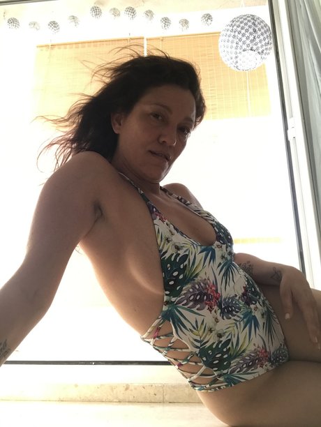 Linda Lila onlyfans naked pics