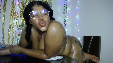Lilyth Steph Br0wn nude on onlyfans