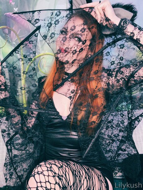 Lilykushfree onlyfans naked