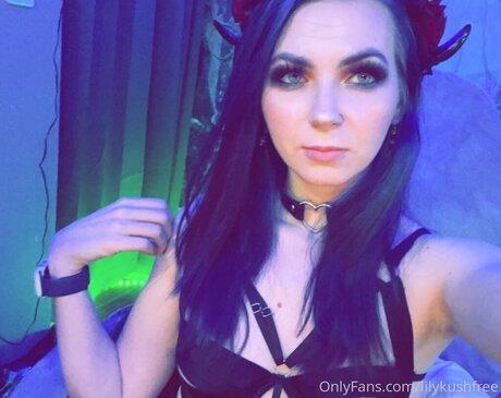 Lilykushfree onlyfans leak xxx