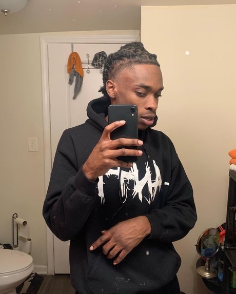 Big Dick Willie onlyfans fotos