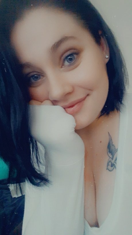 Lacie Bender onlyfans sextape leak