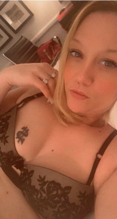 Lillyroze porn onlyfans