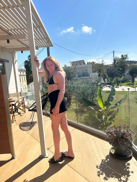 PrettyGyalLils nude only fans leaks