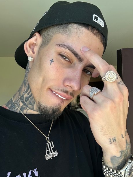 Lil2oz onlyfans free content