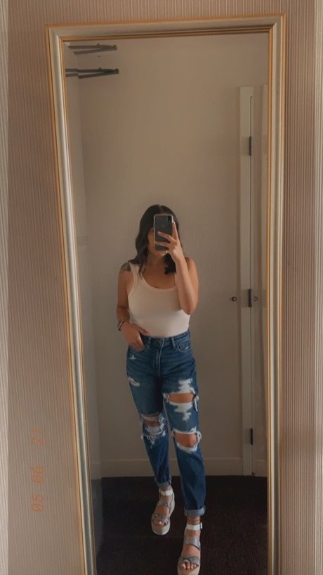 Leece onlyfans nude content