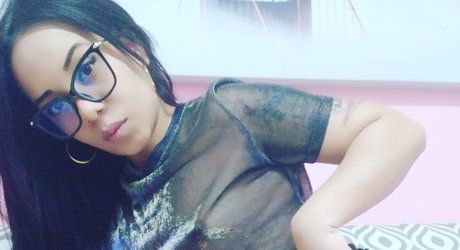 lorena rendon nudes onlyfans