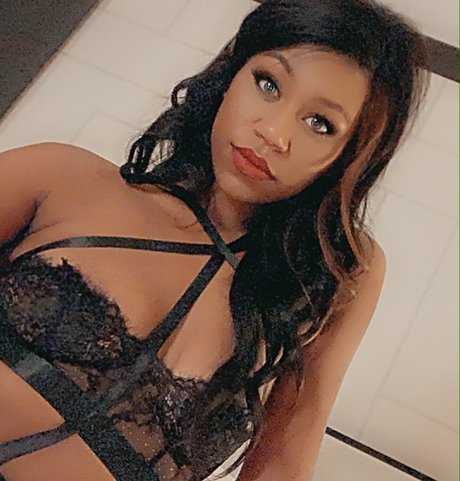 LookeyLu only fans leaks