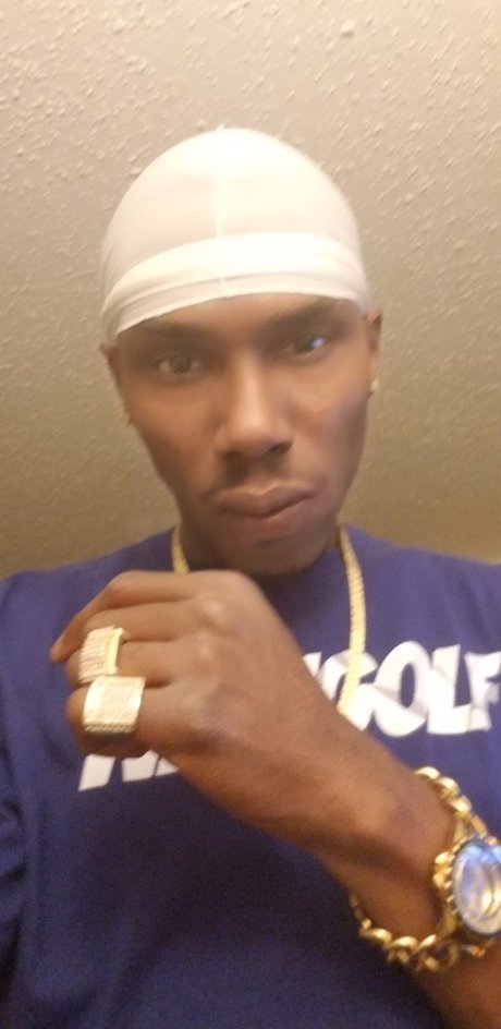 K1ng Atllongwood only fans leaked