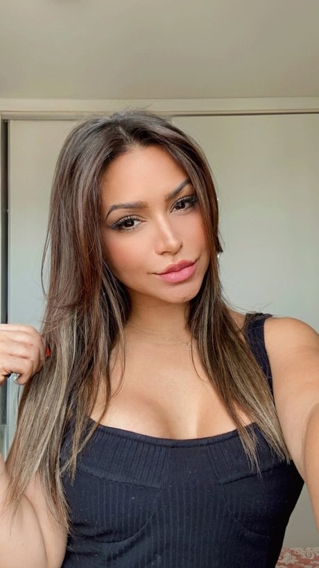 L lla de Marco leaked onlyfans sex tape