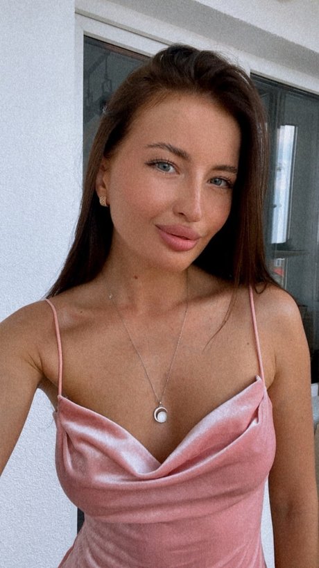 _Lolla doll_ onlyfans leaks