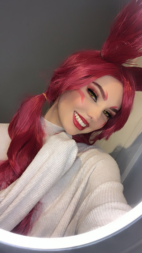 Lola Velvet onlyfans nudes