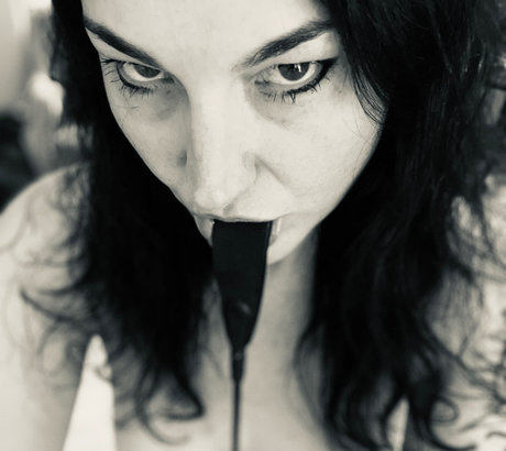 Lola May Days onlyfans leajs