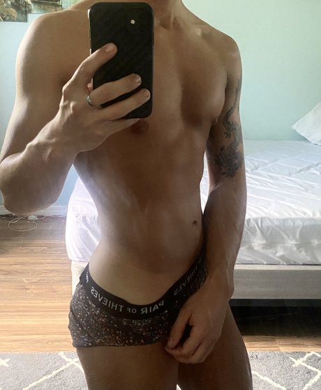 Logan Harper onlyfans free