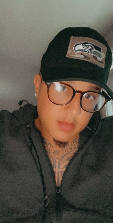 Look Kris naked onlyfans leak