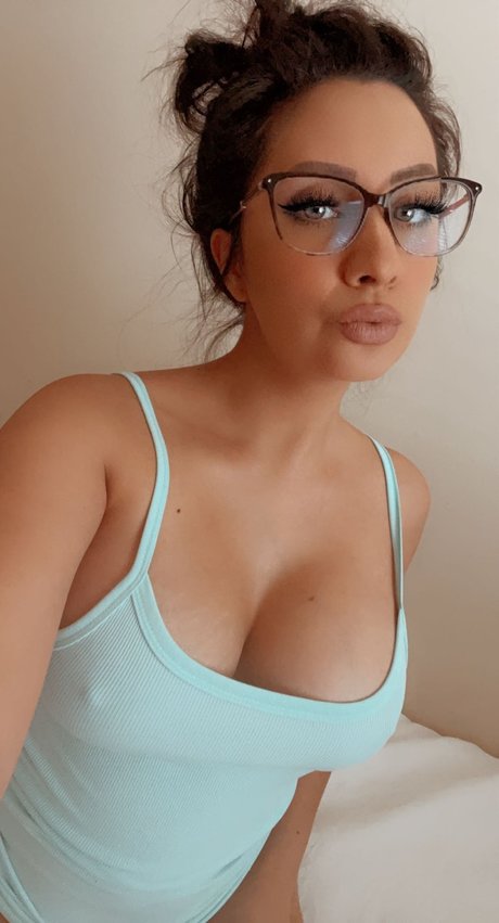 MADDIIEX leaked only fans nudes