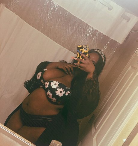 Madam Devine onlyfans leak fuck