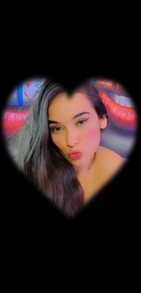 Lynzilin onlyfans leaked tits