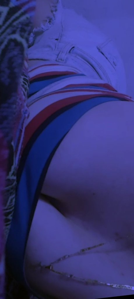 Elyn Valdez onlyfans nude