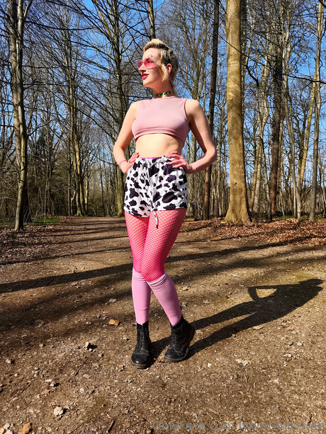 Lynn Tonic free onlyfans free content