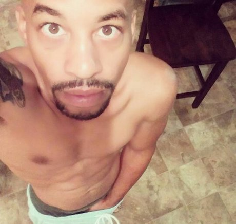 Calikidchristof86 onlyfans model photo