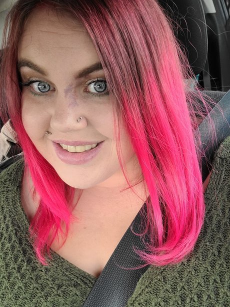 Luscious lola VIP NO PPV onlyfans fotos