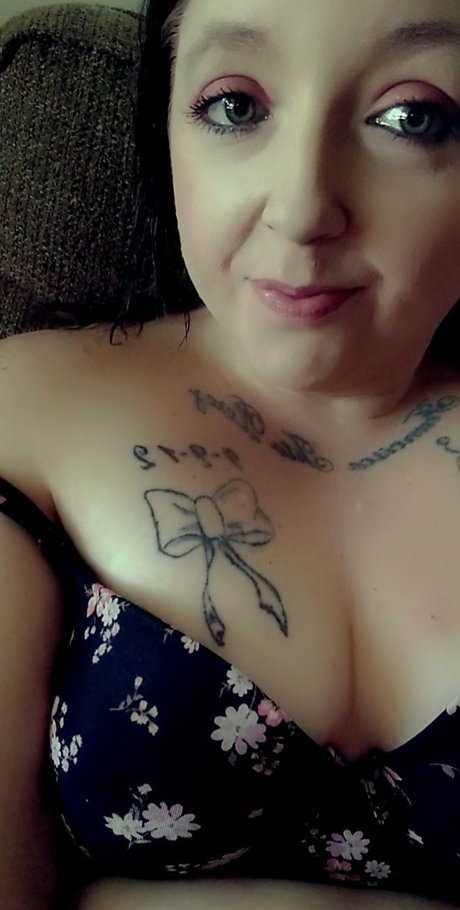 Luring seductress leaked onlyfans nude