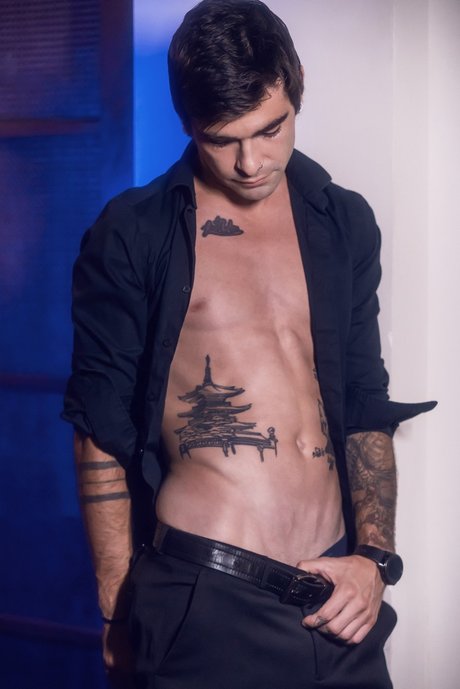 LuckyFate onlyfans topless