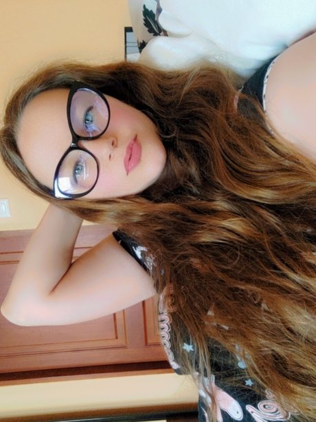 MarlenaHOT on onlyfans