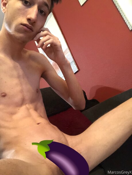 Marcos Grey_ onlyfans posts